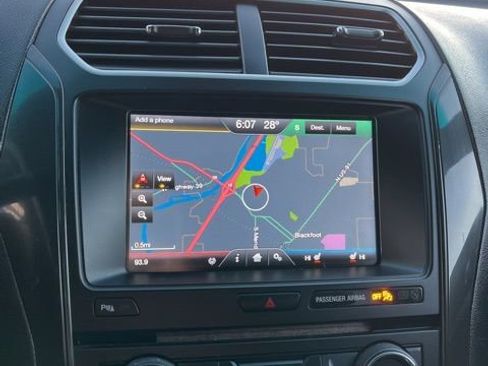 Used 2016 Ford Explorer XLT w/ Equipment Group 202A image 49