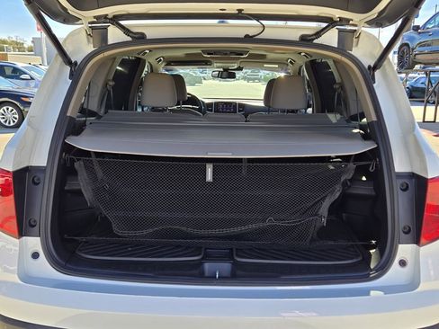 Certified 2018 Honda Pilot Touring image 13