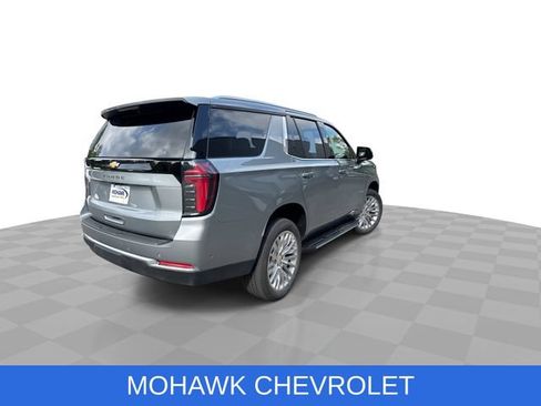 Used 2025 Chevrolet Tahoe LS AWD/4WD image 8