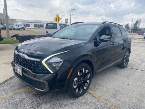 Used 2023 Kia Sportage X-Line image 2