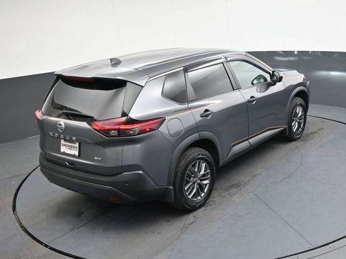 Used 2021 Nissan Rogue S image 28