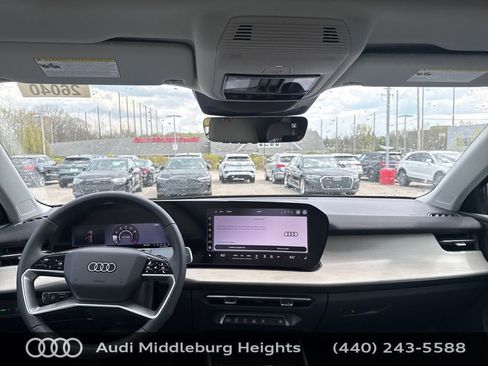 Used 2026 Audi Q3 quattro 2.0T AWD/4WD image 14