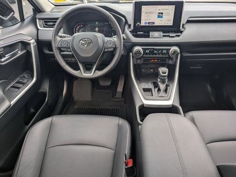 Used 2025 Toyota RAV4 XLE Premium image 19