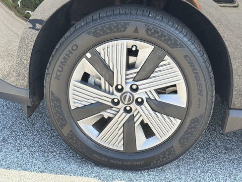 Certified 2025 Nissan Murano SV AWD/4WD image 33