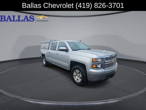 Used 2015 Chevrolet Silverado 1500 LT AWD/4WD image 2