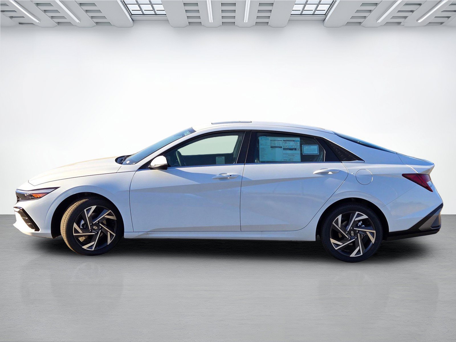 New 2026 Hyundai Elantra Limited FWD image 6