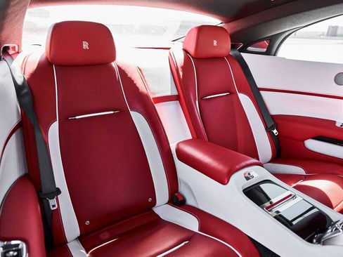 Used 2020 Rolls-Royce Wraith RWD image 37