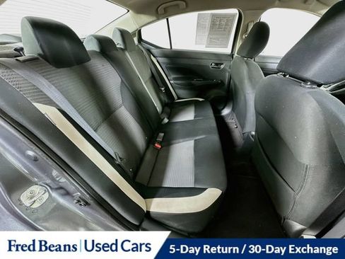 Used 2022 Nissan Versa SV FWD image 30