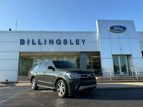 Certified 2022 Ford Expedition XLT RWD image 1
