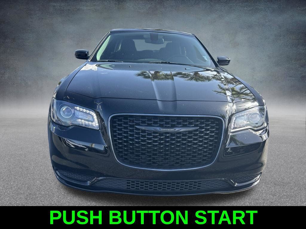 Used 2021 Chrysler 300 Touring w/ Sport Appearance Package RWD image 9