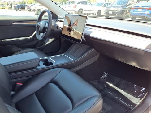 Used 2022 Tesla Model 3 RWD image 12