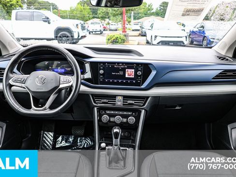 Used 2024 Volkswagen Taos SE FWD image 29