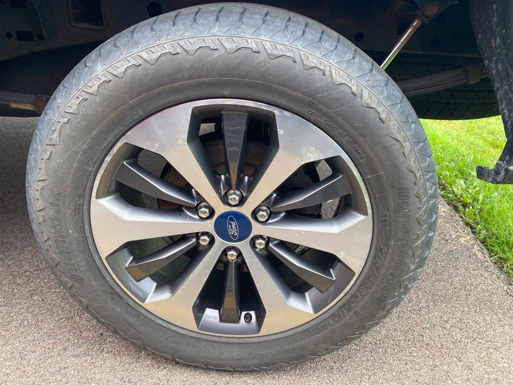 Used 2019 Ford F150 XL w/ Equipment Group 101A Mid AWD/4WD image 13