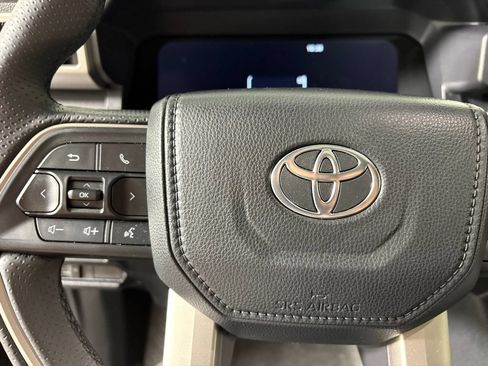 Used 2025 Toyota 4Runner TRD Off-Road Premium w/ Tow Technology Package AWD/4WD image 23