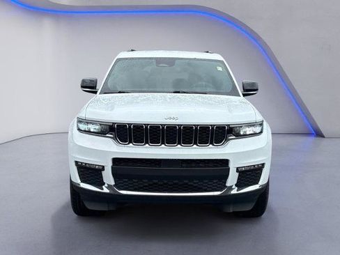 Used 2024 Jeep Grand Cherokee L Limited AWD/4WD image 14
