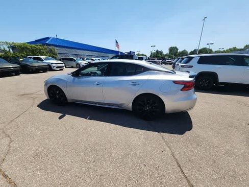Used 2017 Nissan Maxima SR w/ Midnight Edition FWD image 21