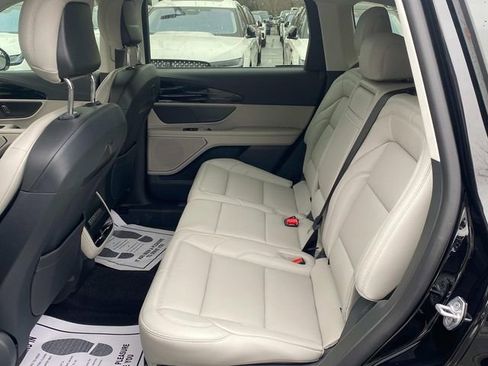 New 2026 Lincoln Nautilus Premier image 7