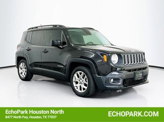 Used 2015 Jeep Renegade Latitude FWD video 1