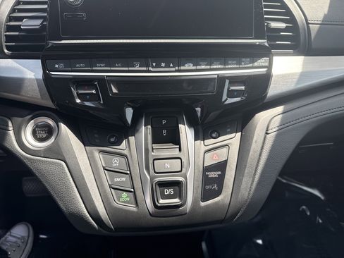 Certified 2025 Honda Odyssey EX-L image 28