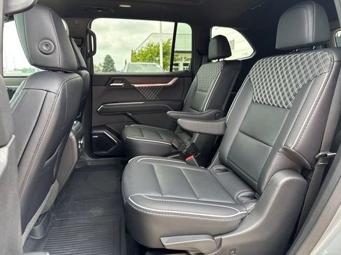 Used 2026 GMC Acadia Denali w/ Super Cruise Package AWD/4WD image 36