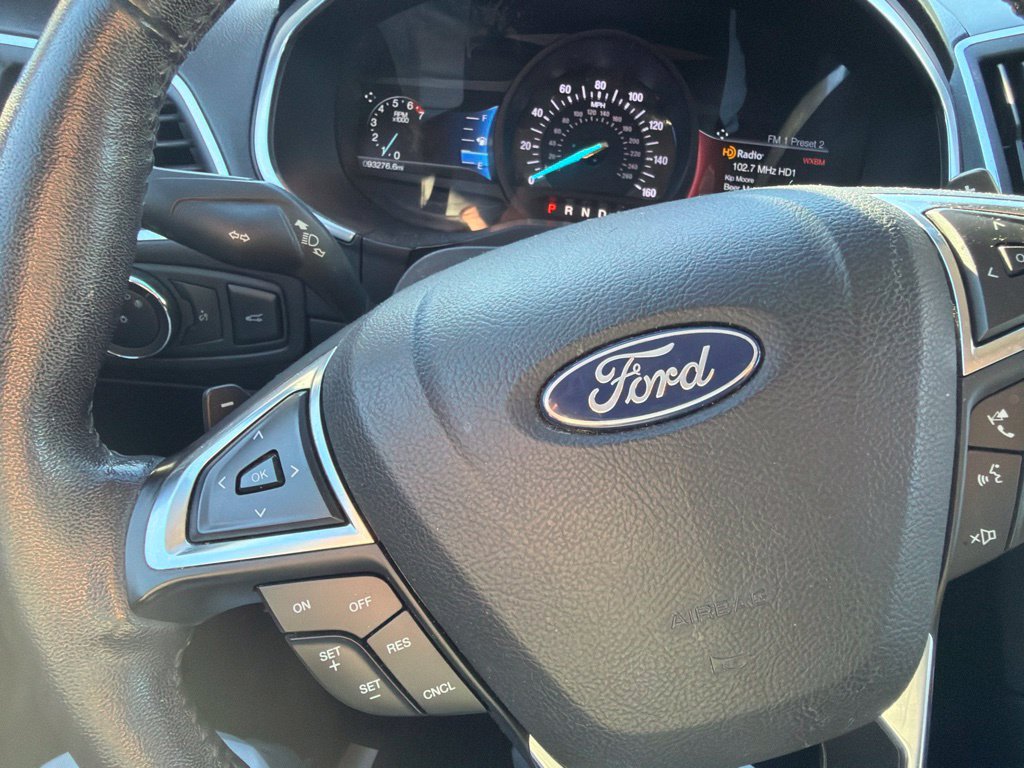 Used 2018 Ford Edge Titanium AWD/4WD image 14