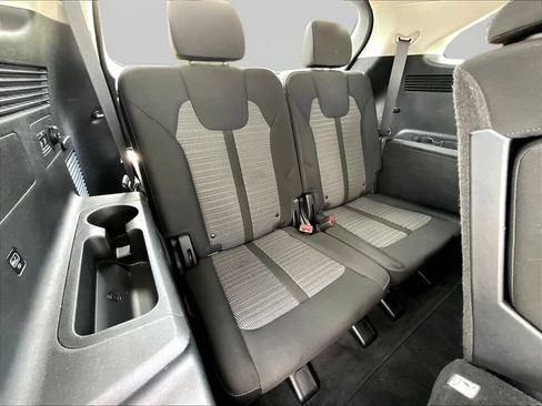 Used 2022 Kia Sorento LX FWD image 31