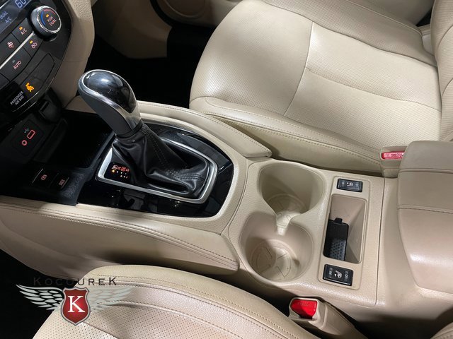 Used 2019 Nissan Rogue SL w/ Premium Package AWD/4WD image 18