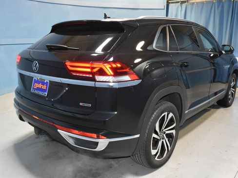 Used 2022 Volkswagen Atlas Cross Sport SEL image 27