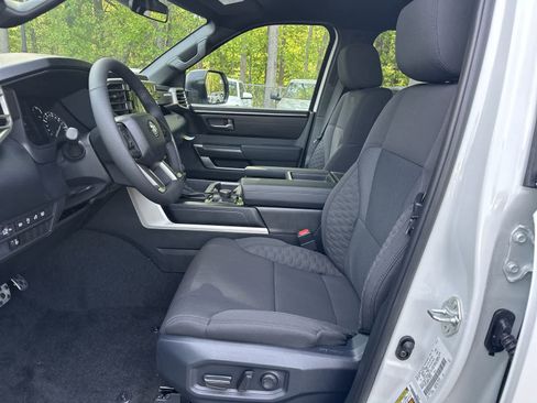 New 2026 Toyota Tundra SR5 AWD/4WD image 33