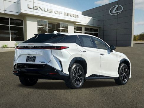 New 2026 Lexus RZ 450e AWD image 8