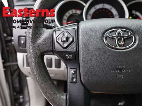 Used 2015 Toyota Tacoma 2WD Access Cab image 15