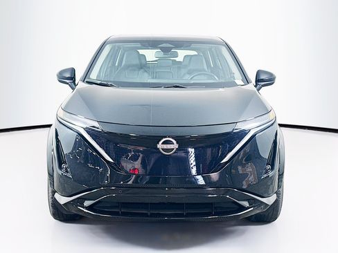 Used 2023 Nissan Ariya FWD image 2