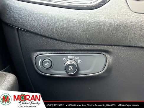 Certified 2023 Chevrolet Equinox RS image 26