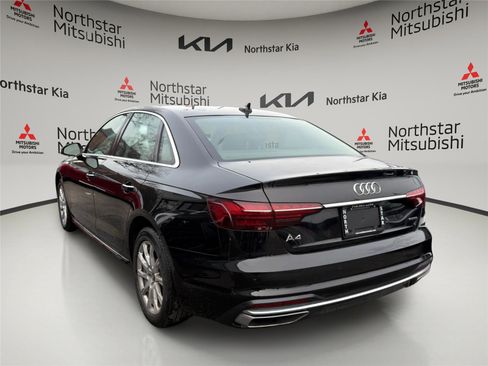 Used 2022 Audi A4 2.0T Premium w/ Convenience Package image 2