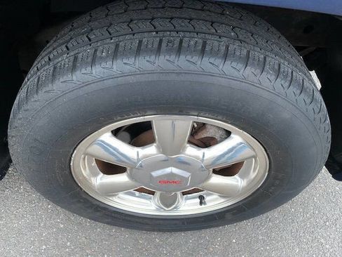 Used 2002 GMC Envoy SLT image 29