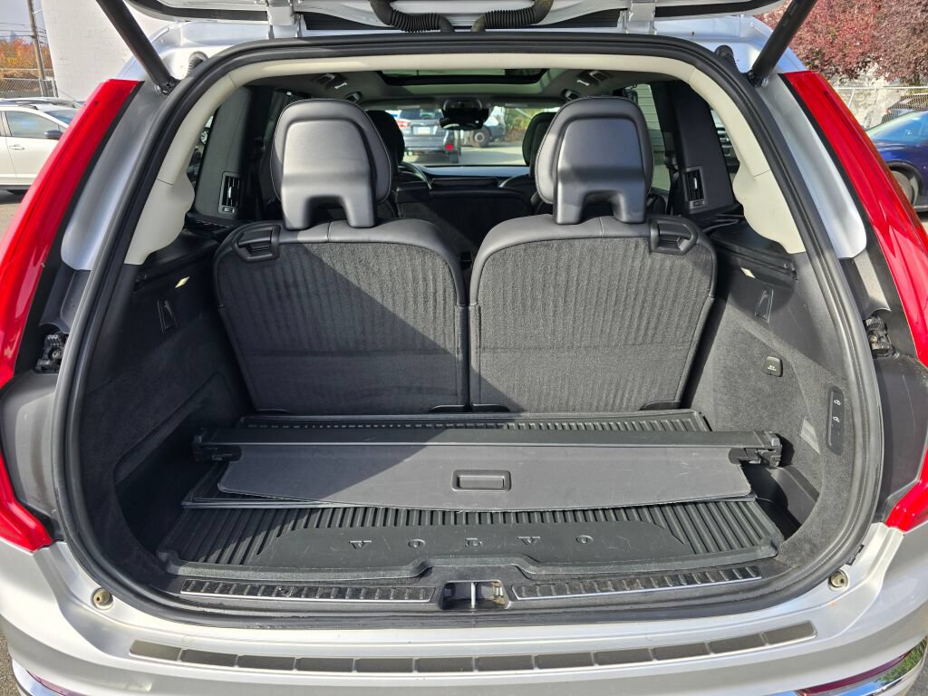 Used 2018 Volvo XC90 T6 Inscription w/ Convenience Package AWD/4WD image 17