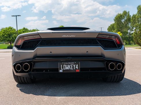 Used 2017 Lamborghini Huracan LP 580-2 RWD image 13