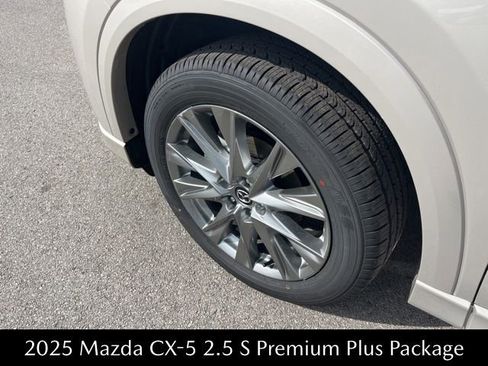 New 2025 MAZDA CX-5 AWD 2.5 S w/ Premium Plus Pkg image 5