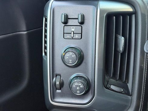 Used 2018 Chevrolet Silverado 1500 LTZ w/ Sport Package image 22