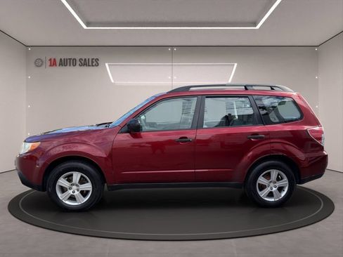 Used 2011 Subaru Forester 2.5X AWD/4WD image 2