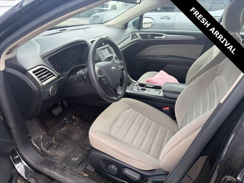 Used 2019 Ford Fusion S FWD image 7