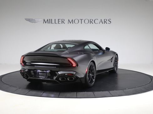 Used 2025 Aston Martin Vanquish image 7
