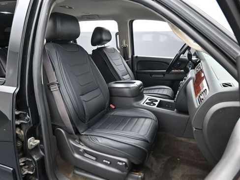 Used 2014 GMC Yukon XL SLT RWD image 26