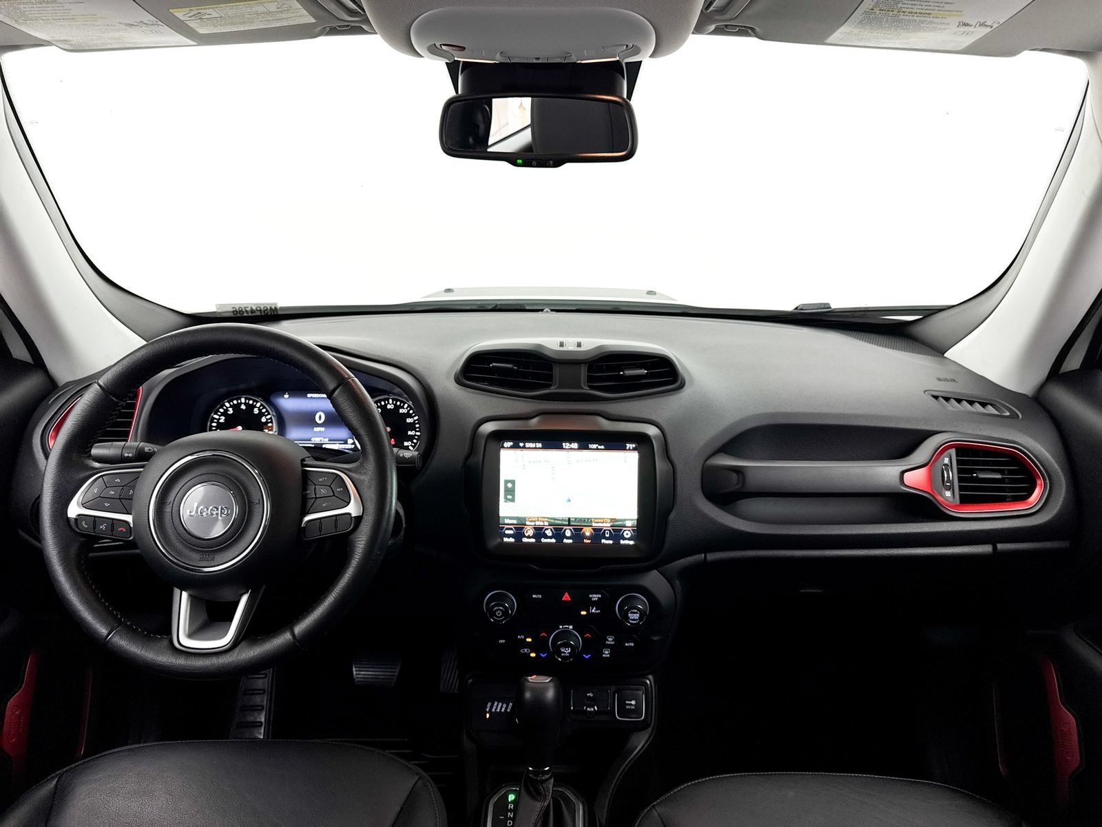 Used 2023 Jeep Renegade Trailhawk w/ Trailhawk Elite Group AWD/4WD image 21