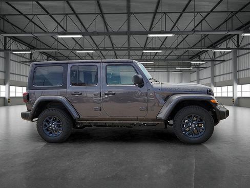 New 2026 Jeep Wrangler Unlimited Sport AWD/4WD image 5