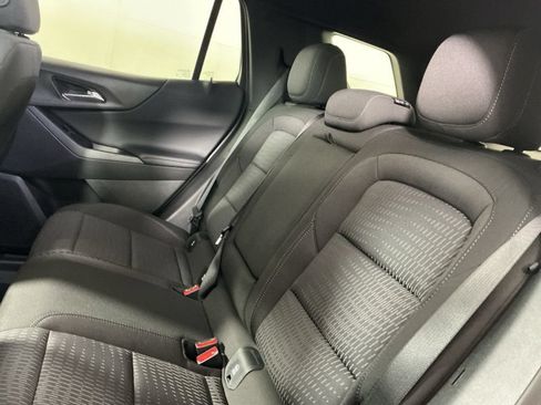 New 2027 Chevrolet Equinox LT w/ Safety and Technology Package AWD/4WD image 6