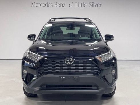 Used 2021 Toyota RAV4 XLE AWD/4WD image 9