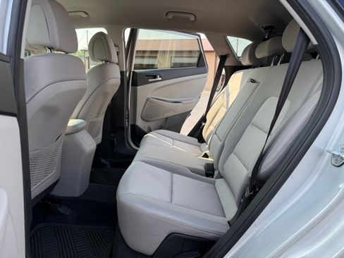 Used 2018 Hyundai Tucson SEL image 14