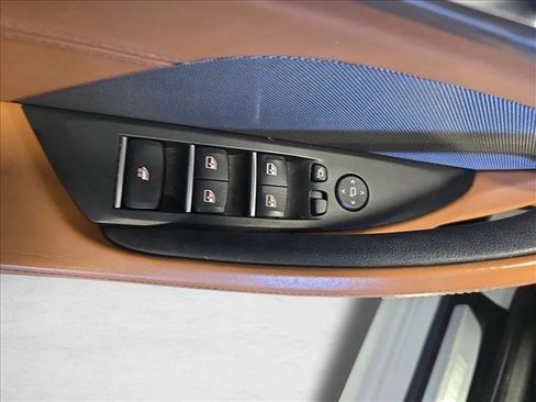 Used 2019 BMW M850i xDrive Convertible image 27