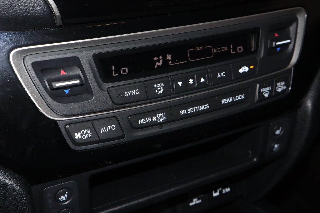 Used 2023 Honda Passport Elite image 30